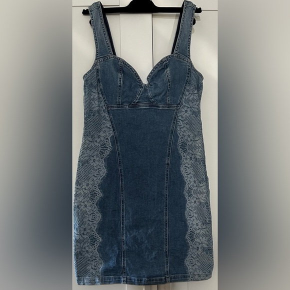 📚 Guess denim dress - Picture 2 of 6
